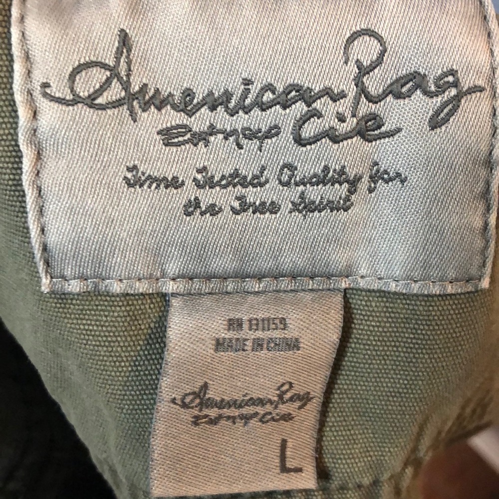 Jacket - Picture 3 of 4